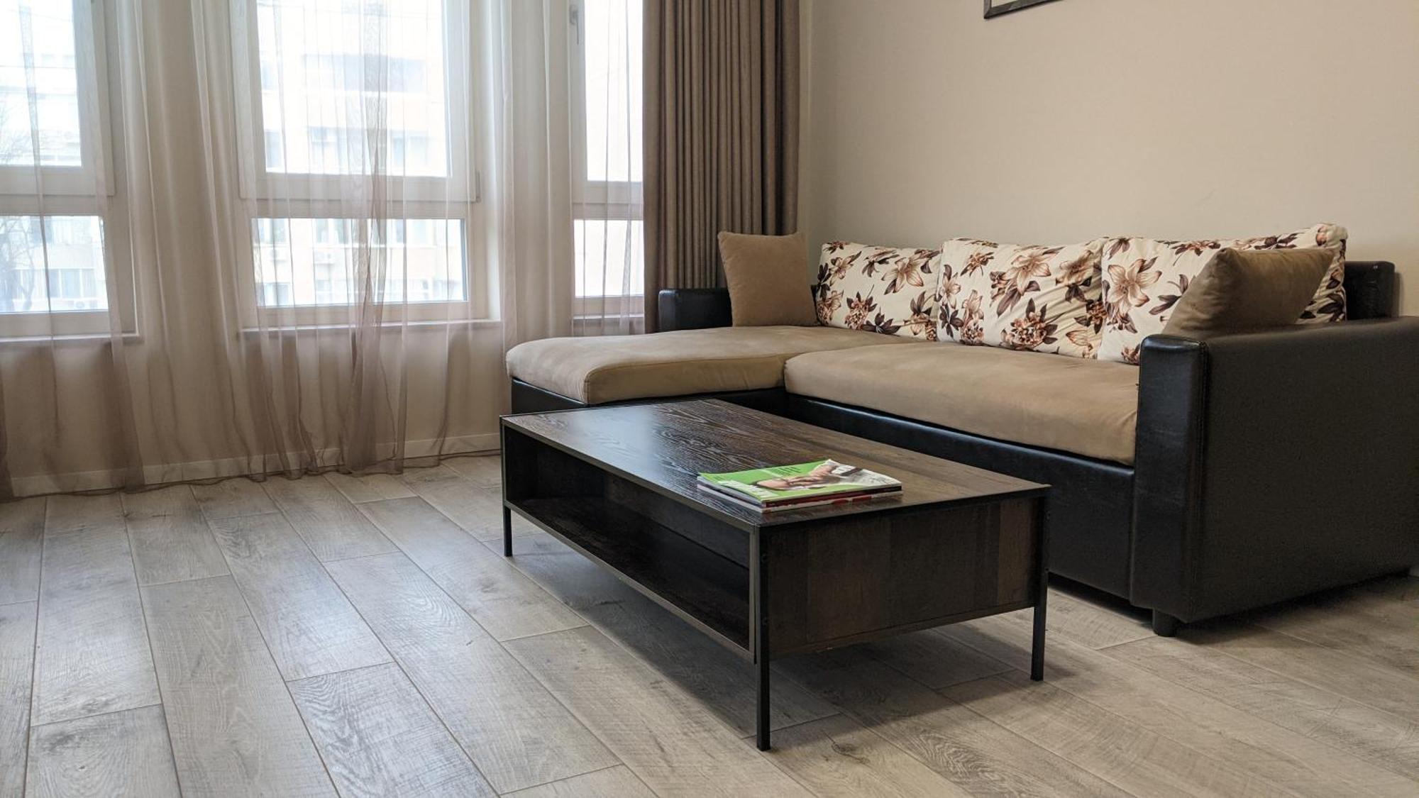 Lux 2 Central Apartment With Garage プロヴディフ エクステリア 写真